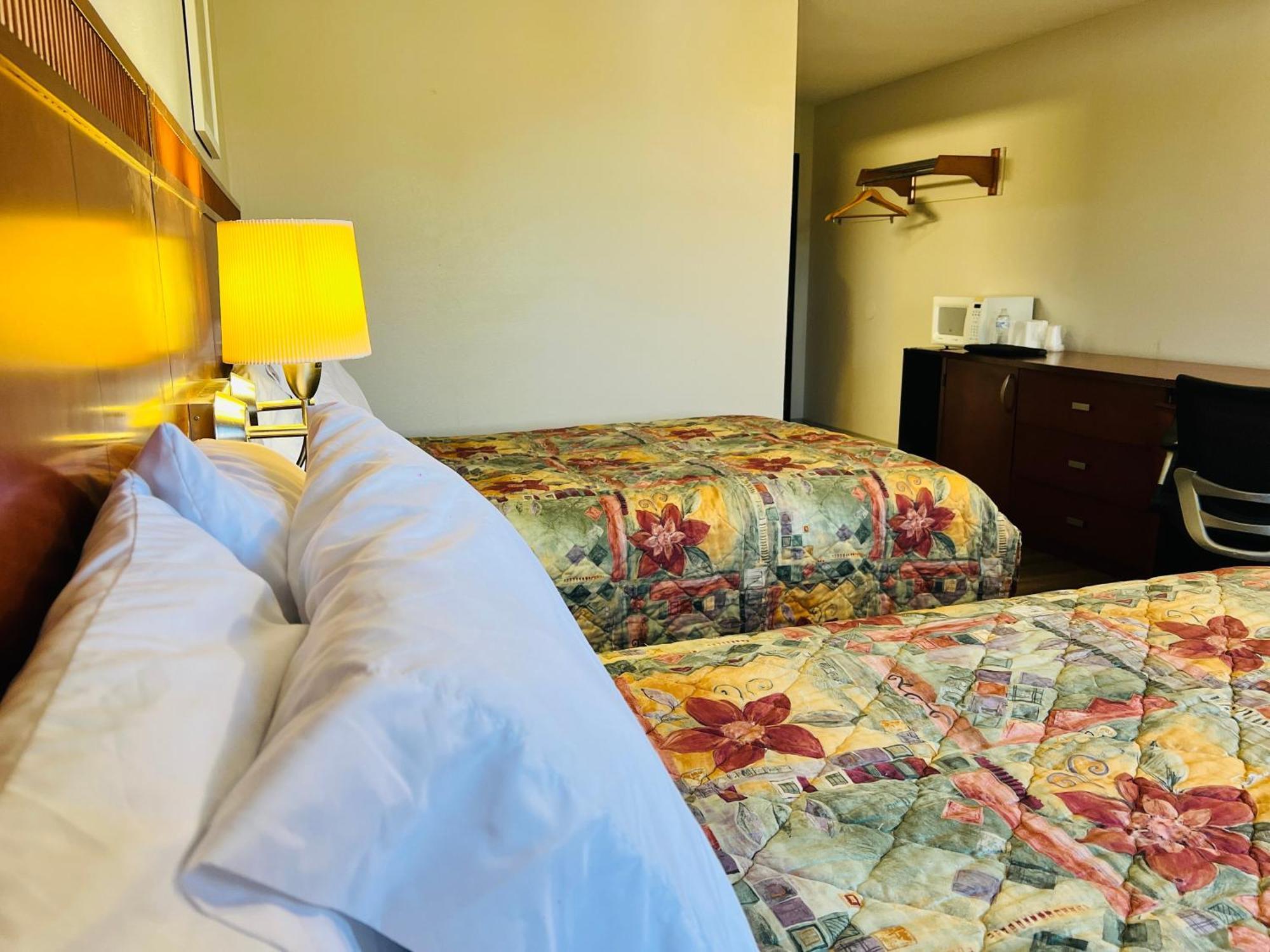 Rosewood Inn By Oyo Union City I-69 エクステリア 写真