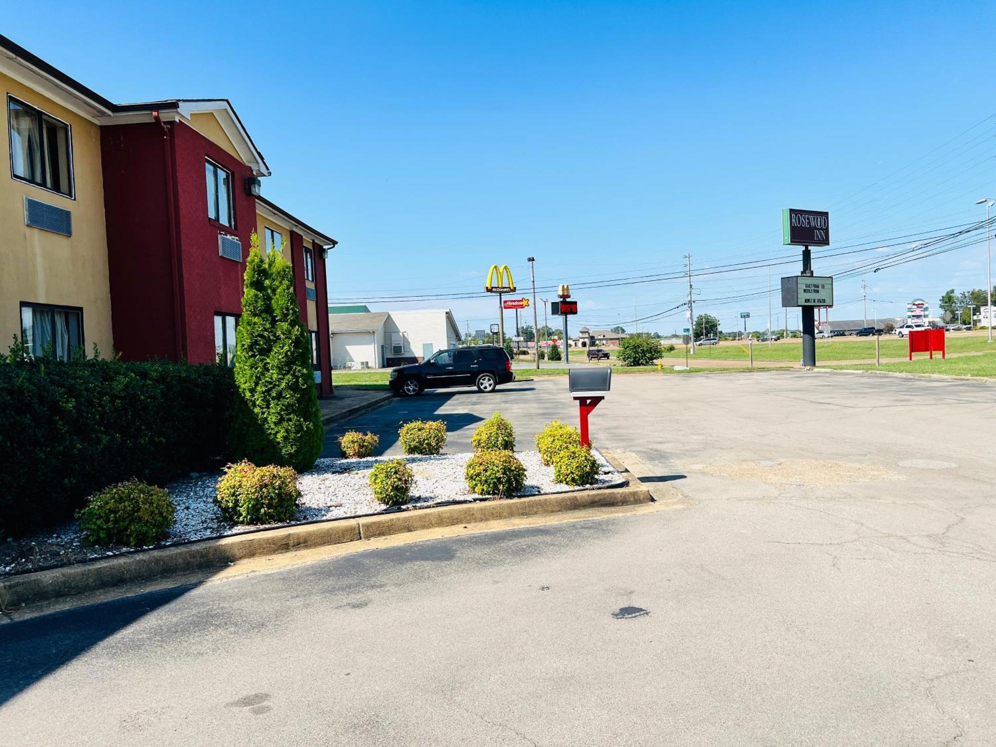 Rosewood Inn By Oyo Union City I-69 エクステリア 写真